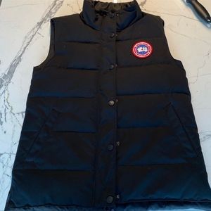 Canada Goose Womens Puffer Vest size xs